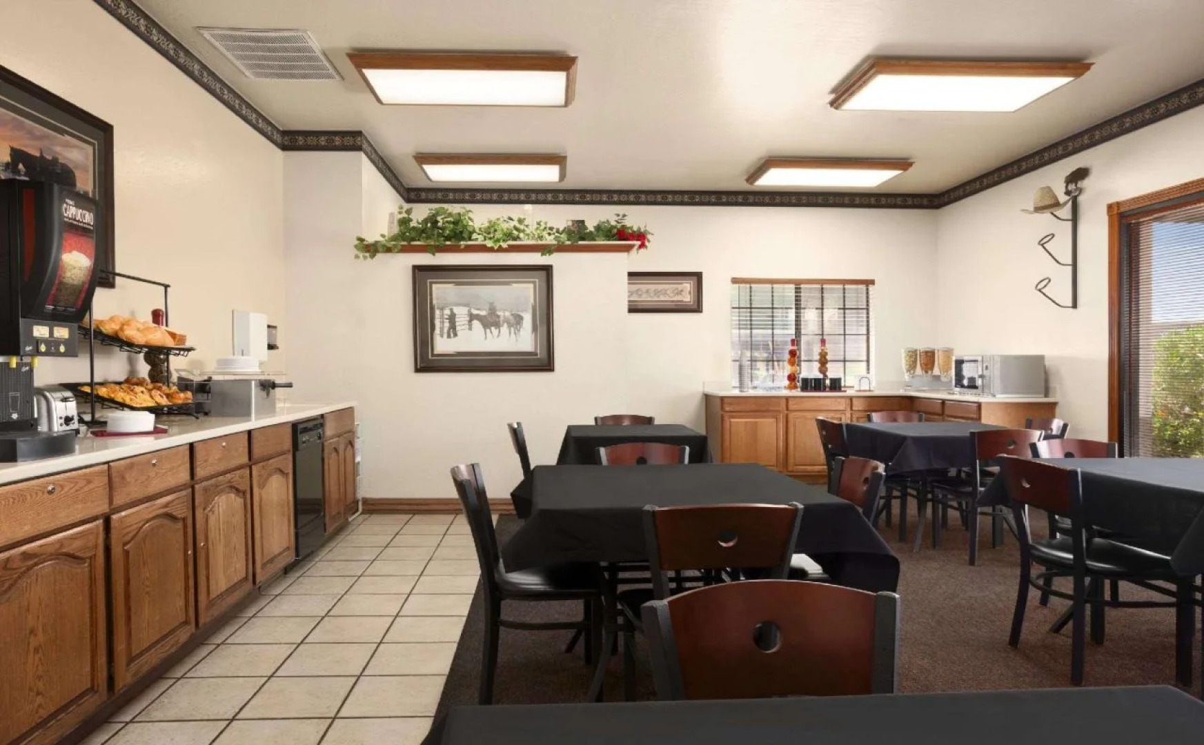 The Hotel Serene Glendale Peoria, Surestay Collection by BW