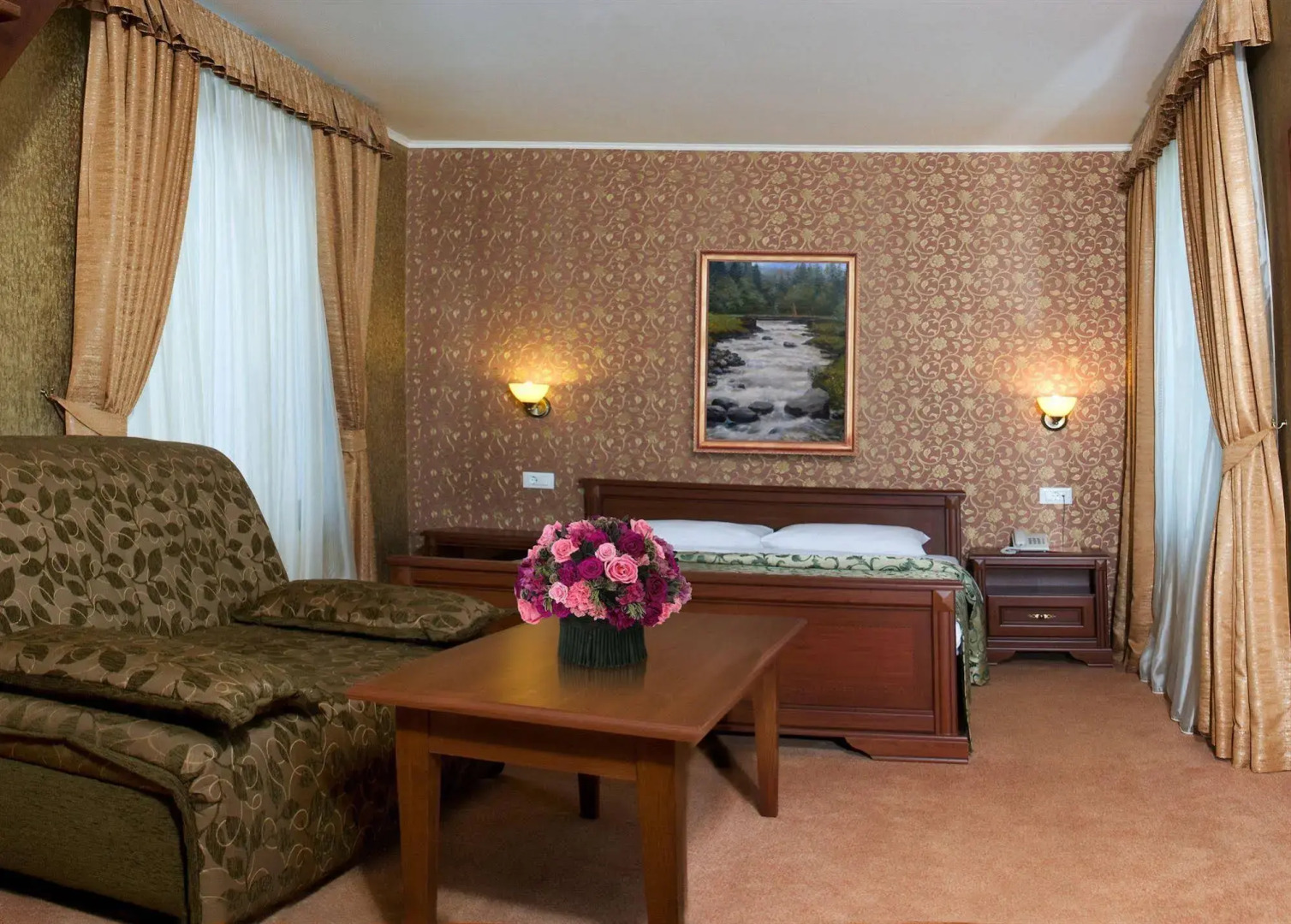 Отель «Роял стрит»