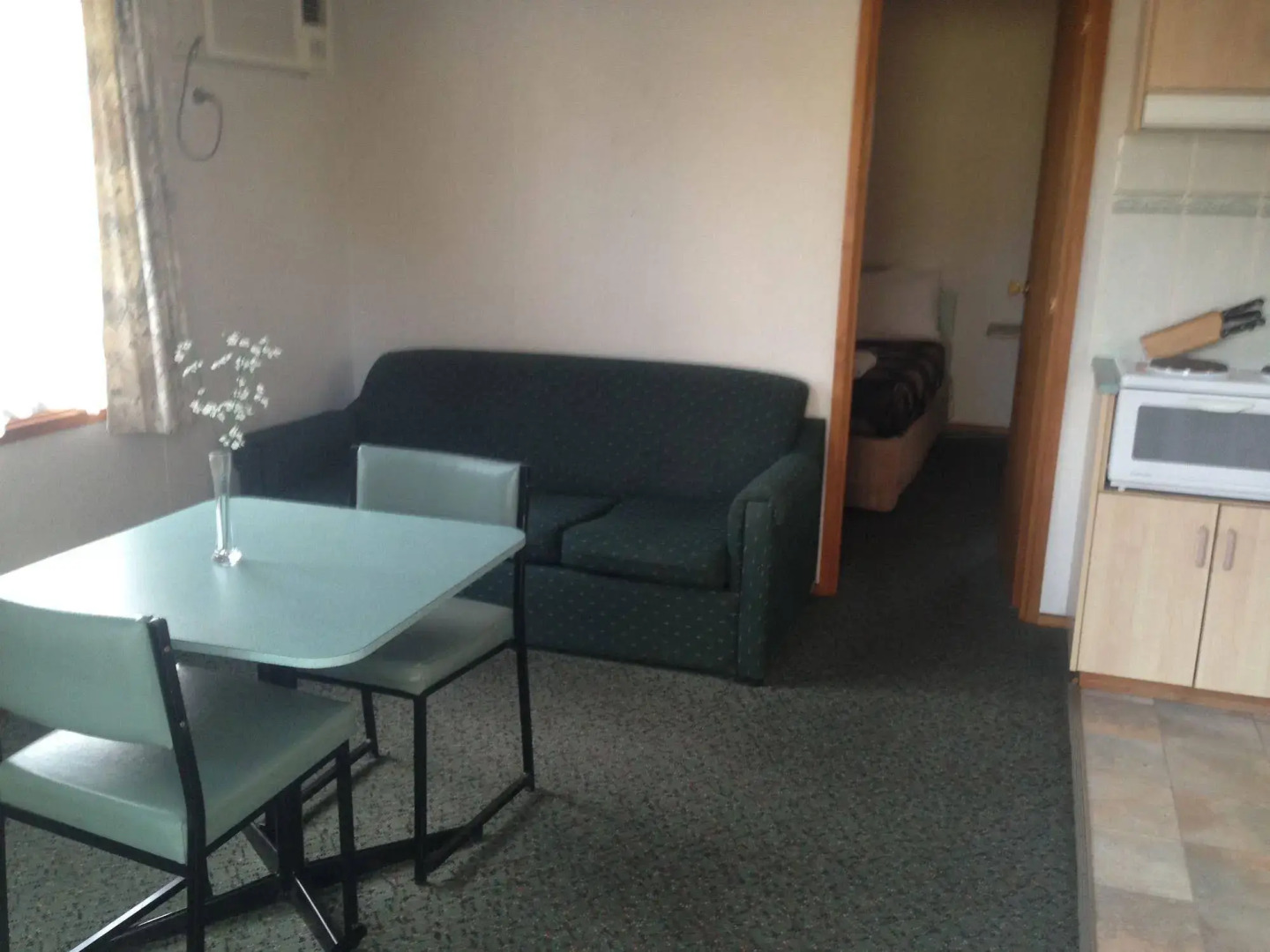 Golden Country Motel & Caravan Park