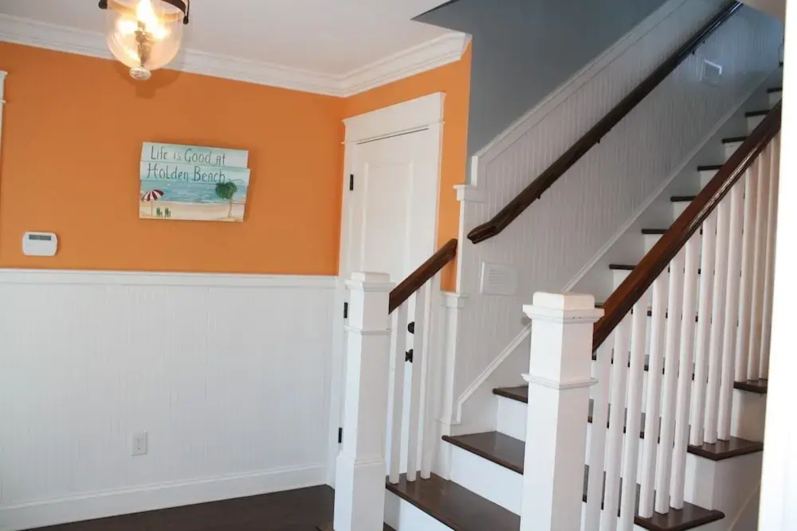 Beach Crew 4 Bedroom Home by RedAwning