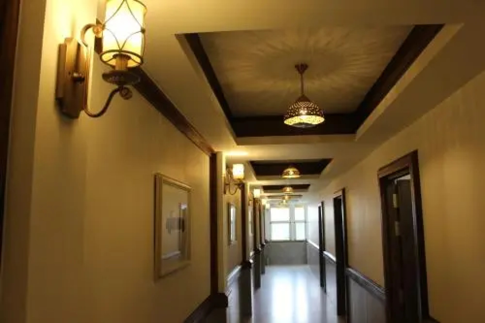 Mayur Hotel Bar And Restaurant