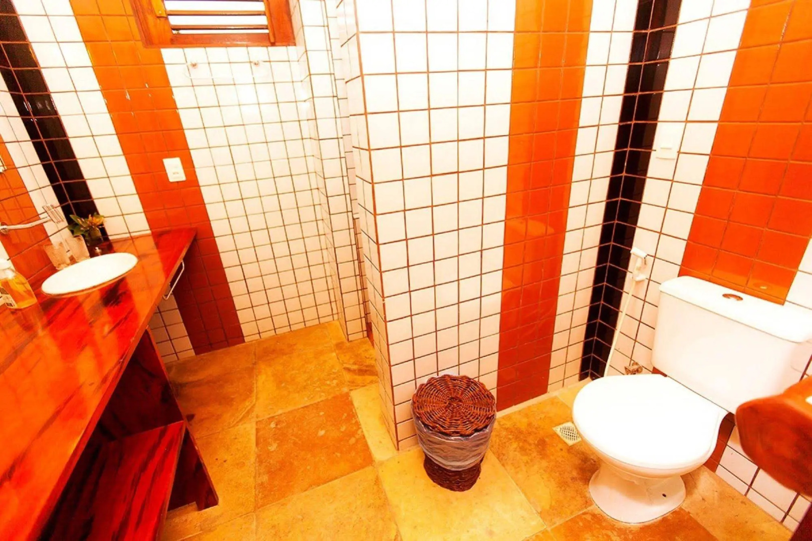 Windtown Beach Hotel