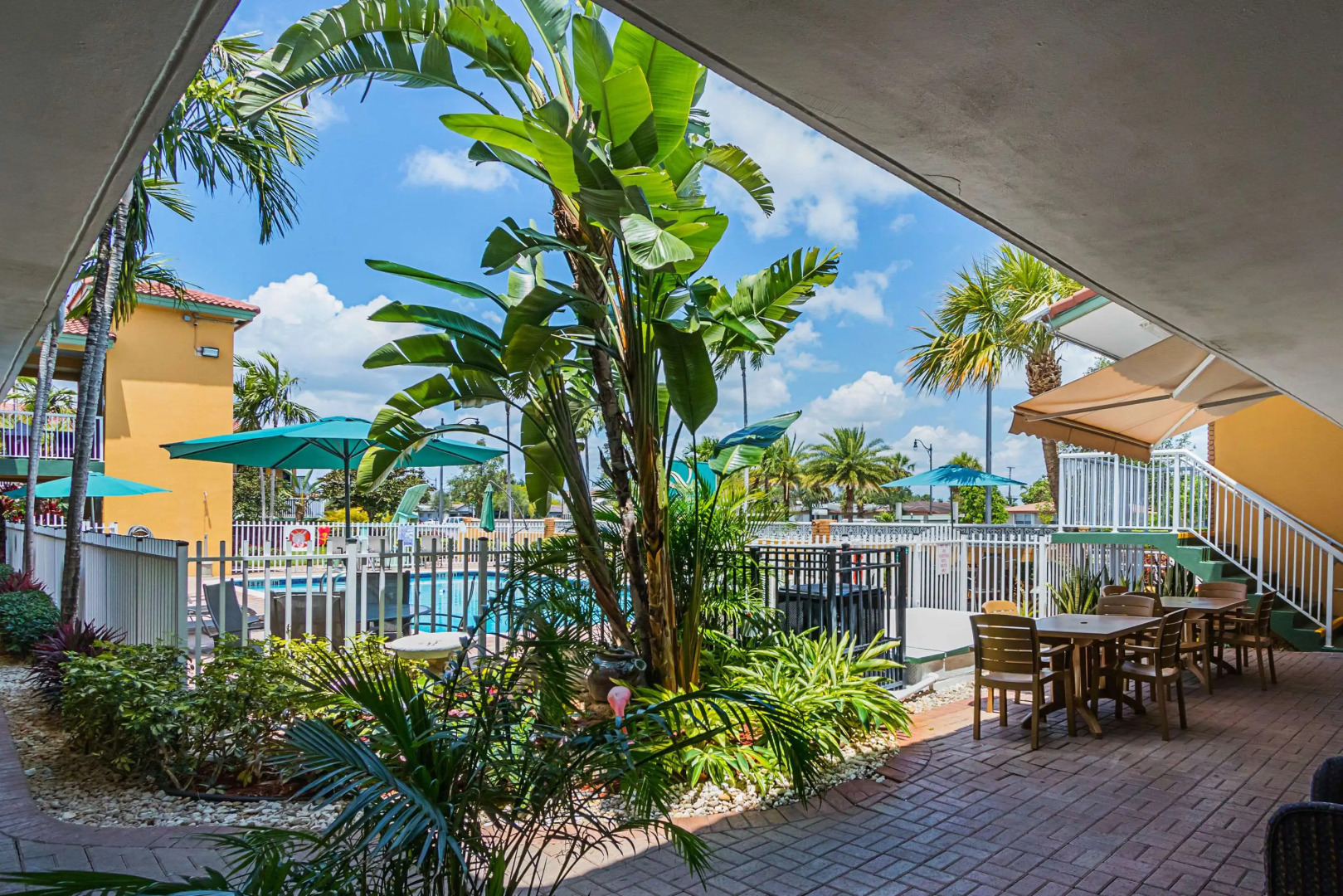 Quality Inn & Suites Airport/Cruise Port Hollywood