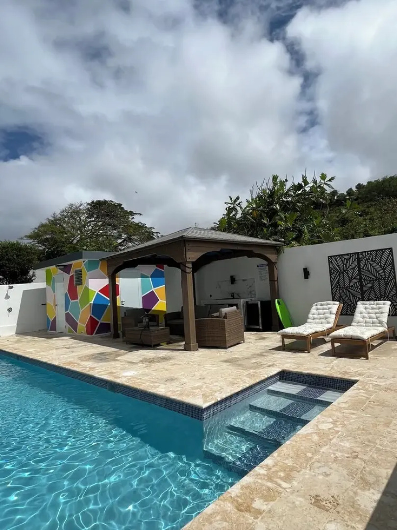 Sea Breeze Tunnel Hideaway 7