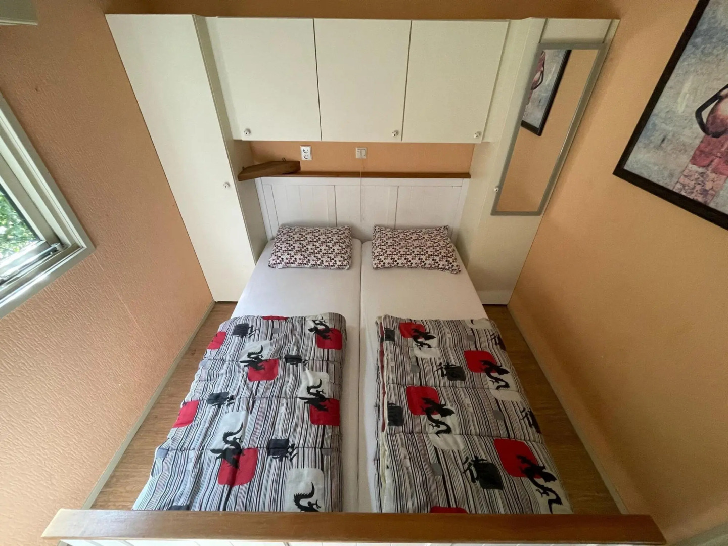 Uden Chalet With Scenic Terrace