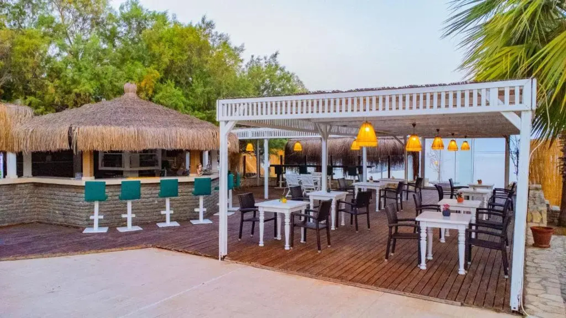 Ladonia Hotels Zemda