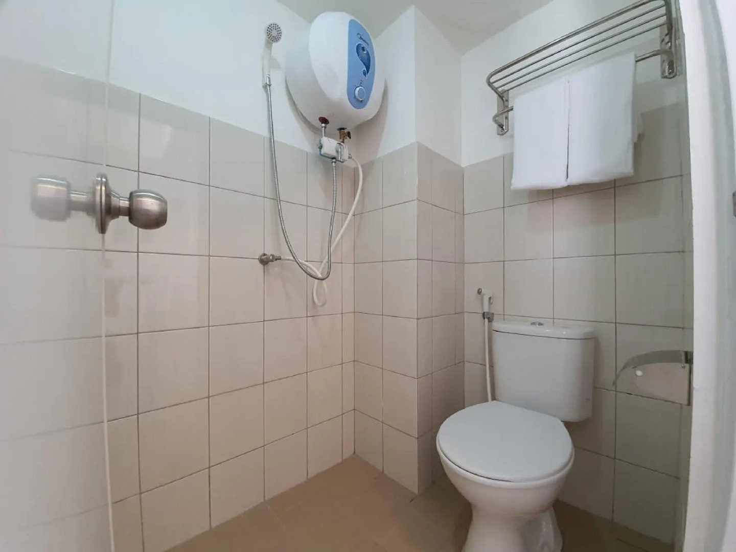 Collection O 28 Urban Town Karawang