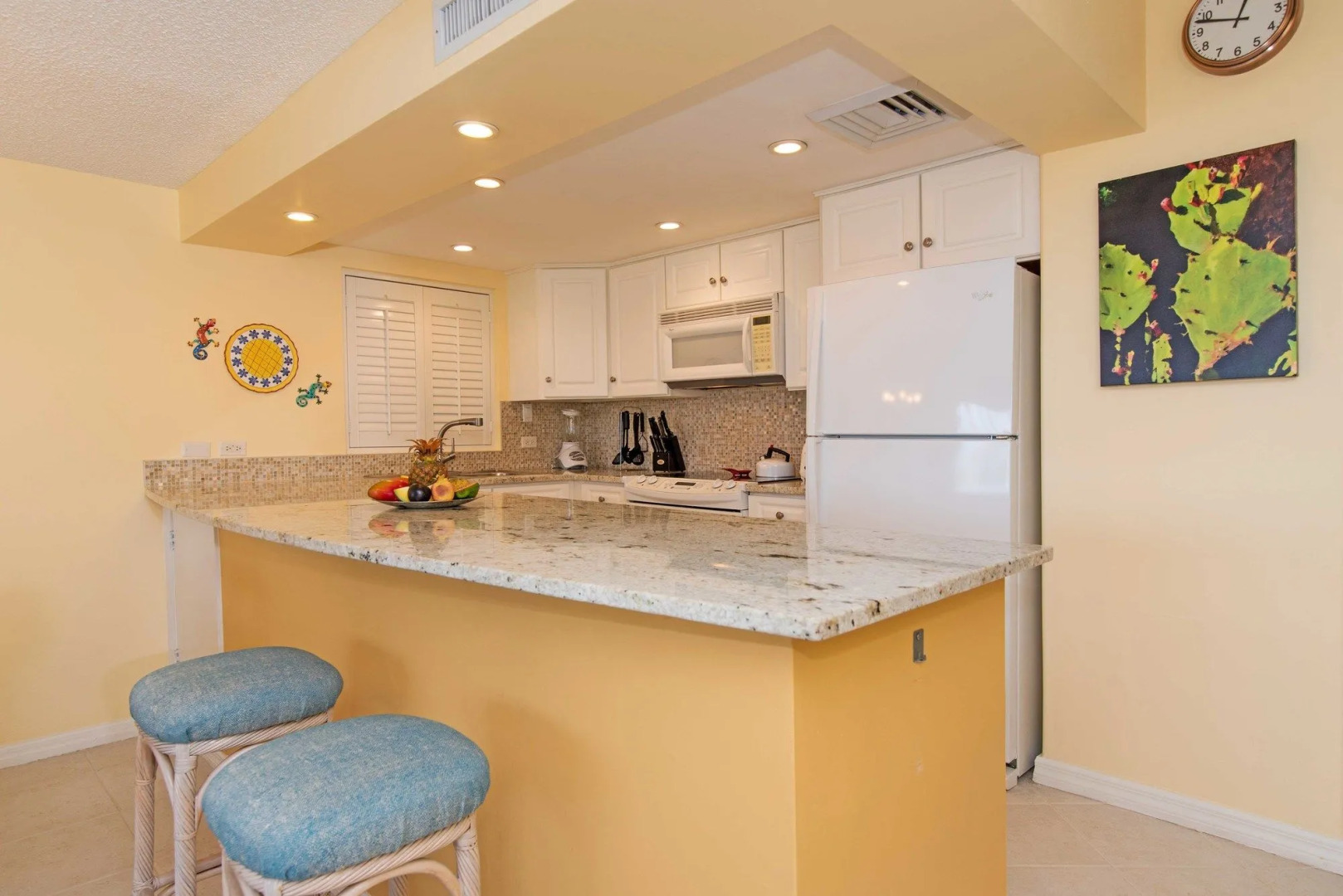 Aqua Bay Club Condos