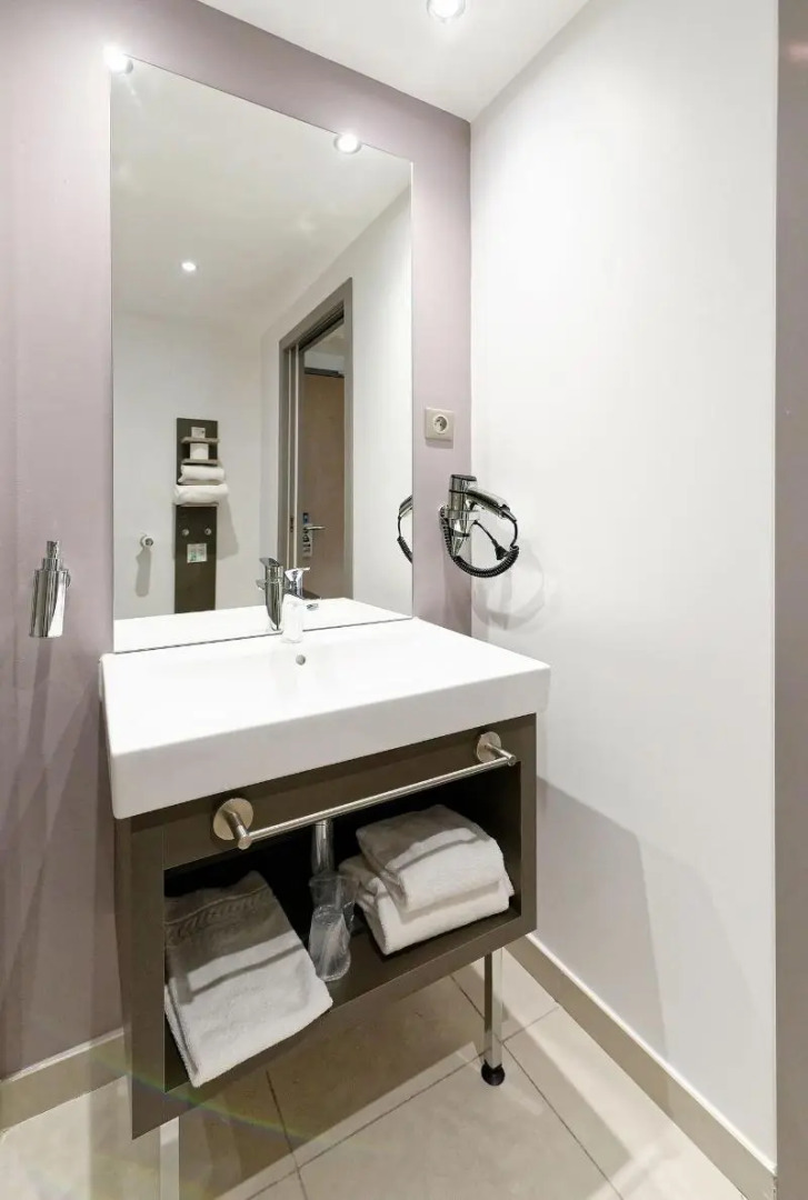 Hôtel Akena Besançon