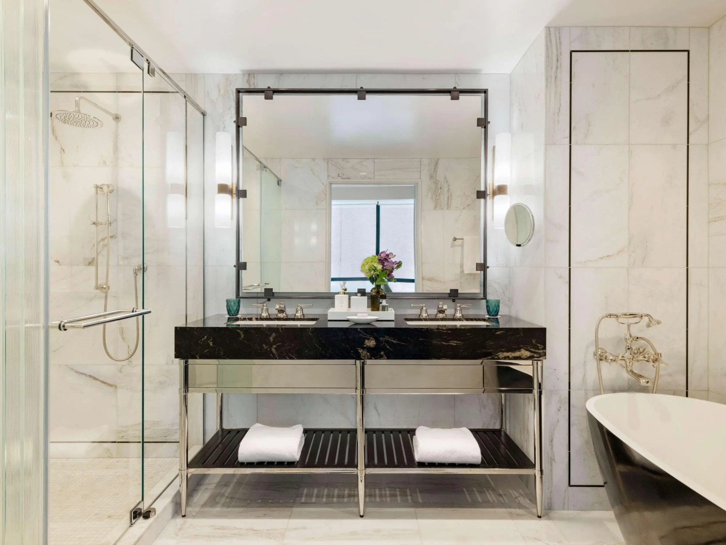 Отель Raffles Boston