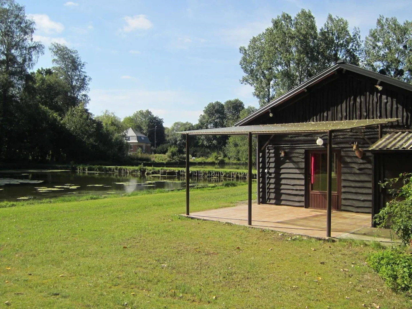 Beautiful Holiday Home in Braibant near Ciney Town Center