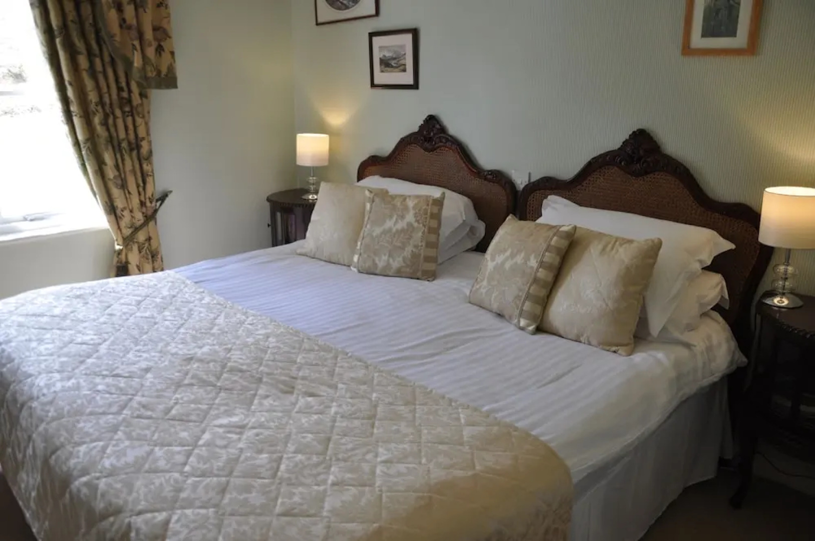 Sychnant Pass Country House