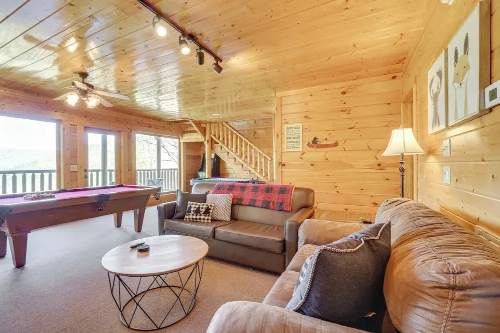 'mountain Dreams' Cabin: Hot Tub, Sauna & Views!