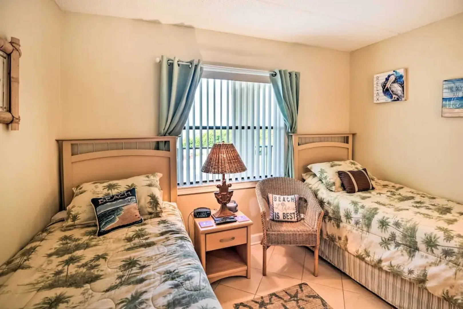 Ormond Beach Condo w/ Balcony & Views