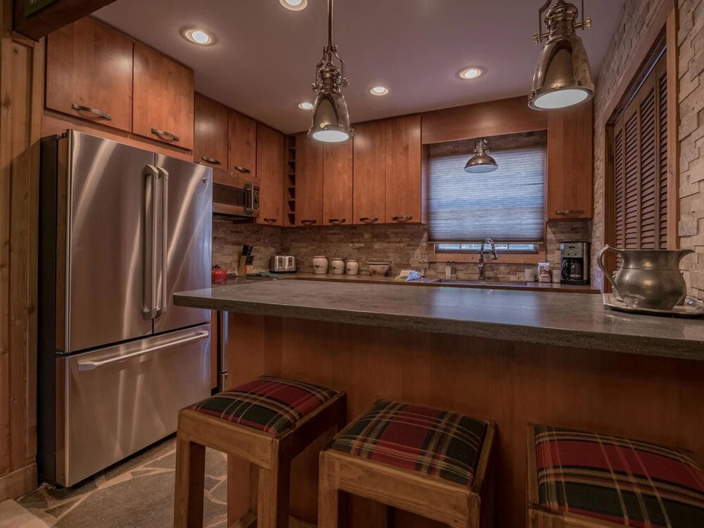 2 Br: Whistlepunk 17