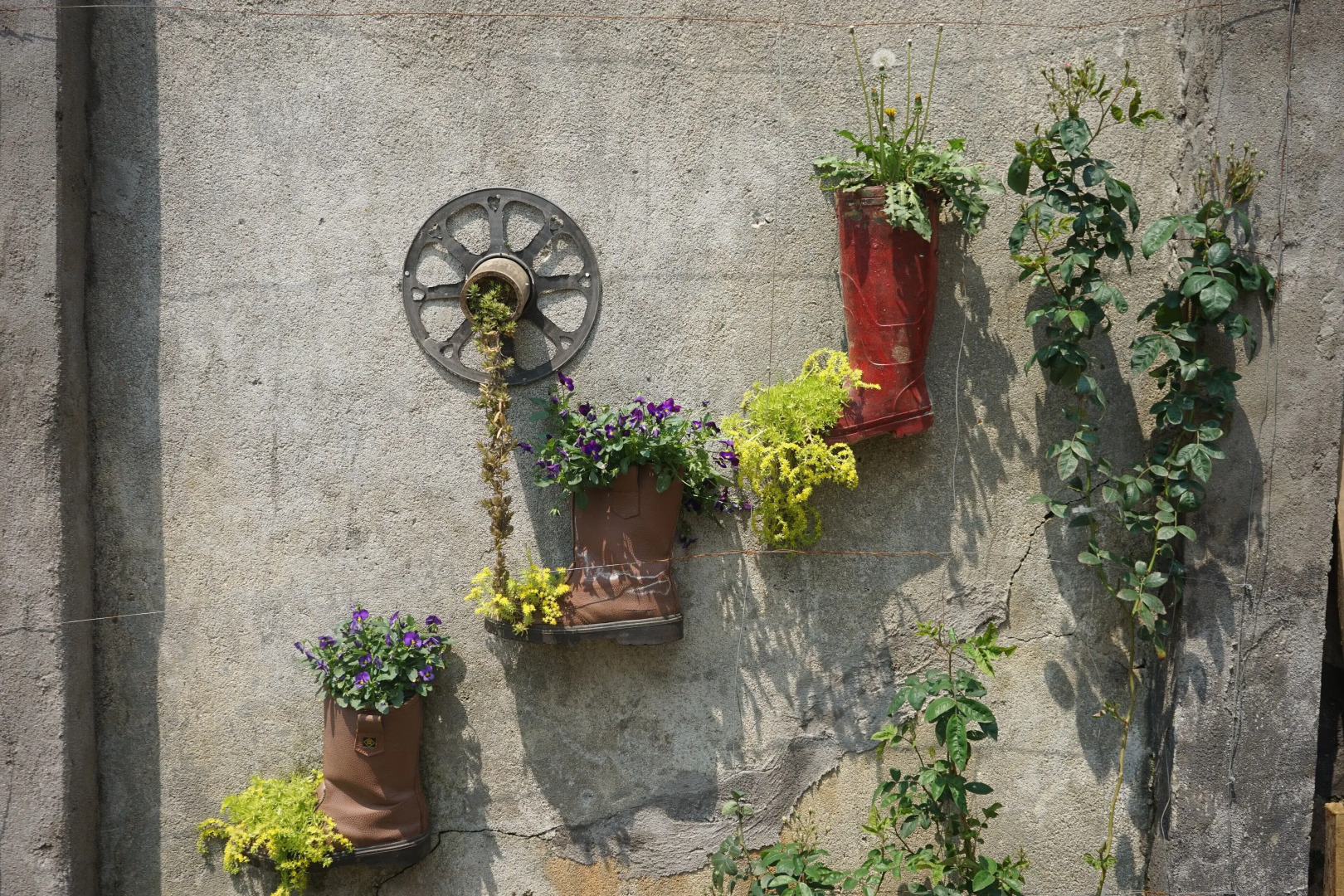 Saigonese Trekking House - Hostel