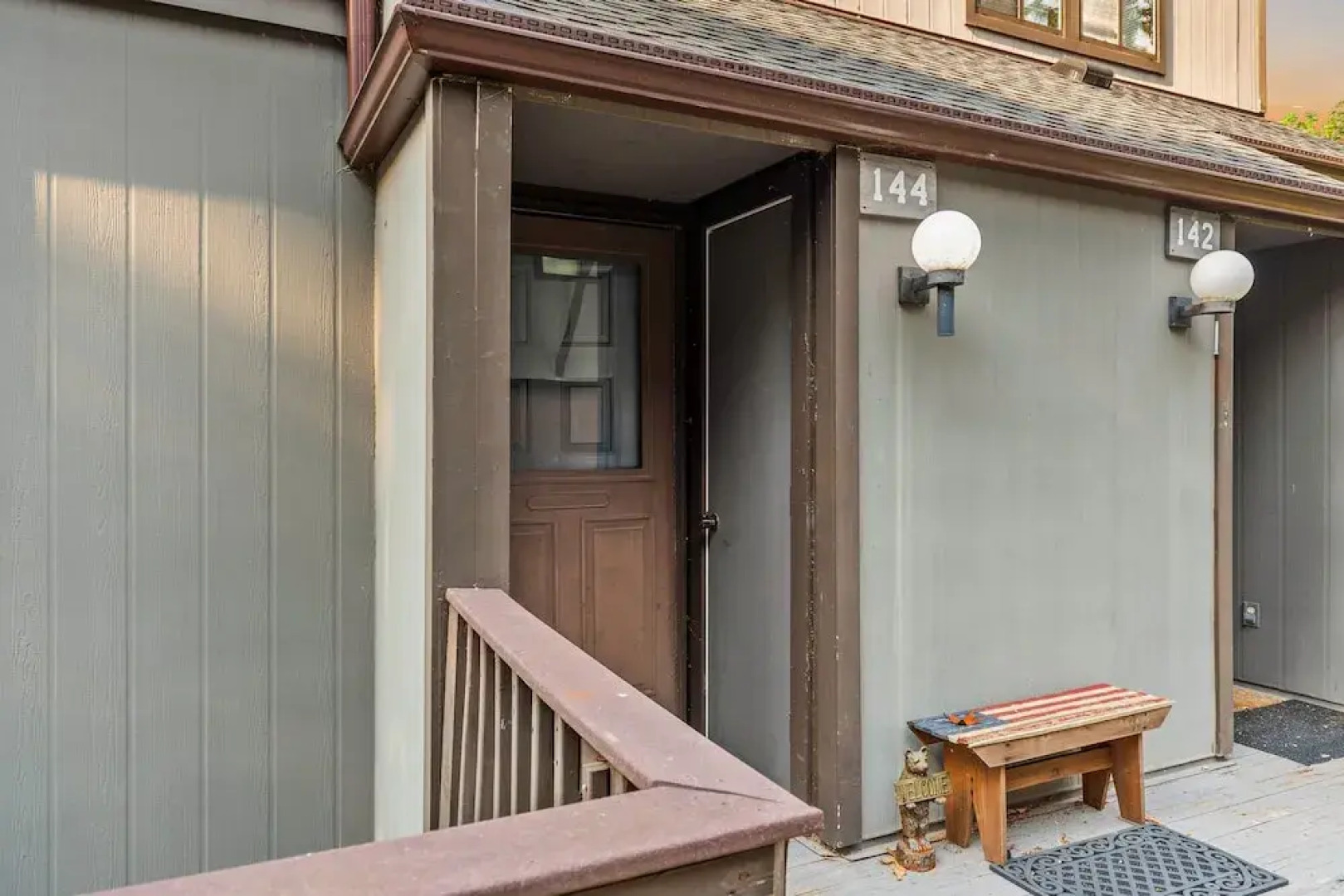 The Bear s Den by Avantstay Prime Location Renovated w Movie Game Room