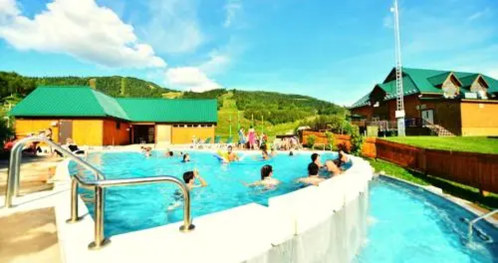 Station Touristique Pin Rouge