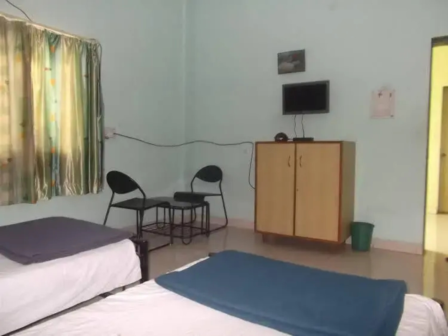 Hotel Anuradha Palace