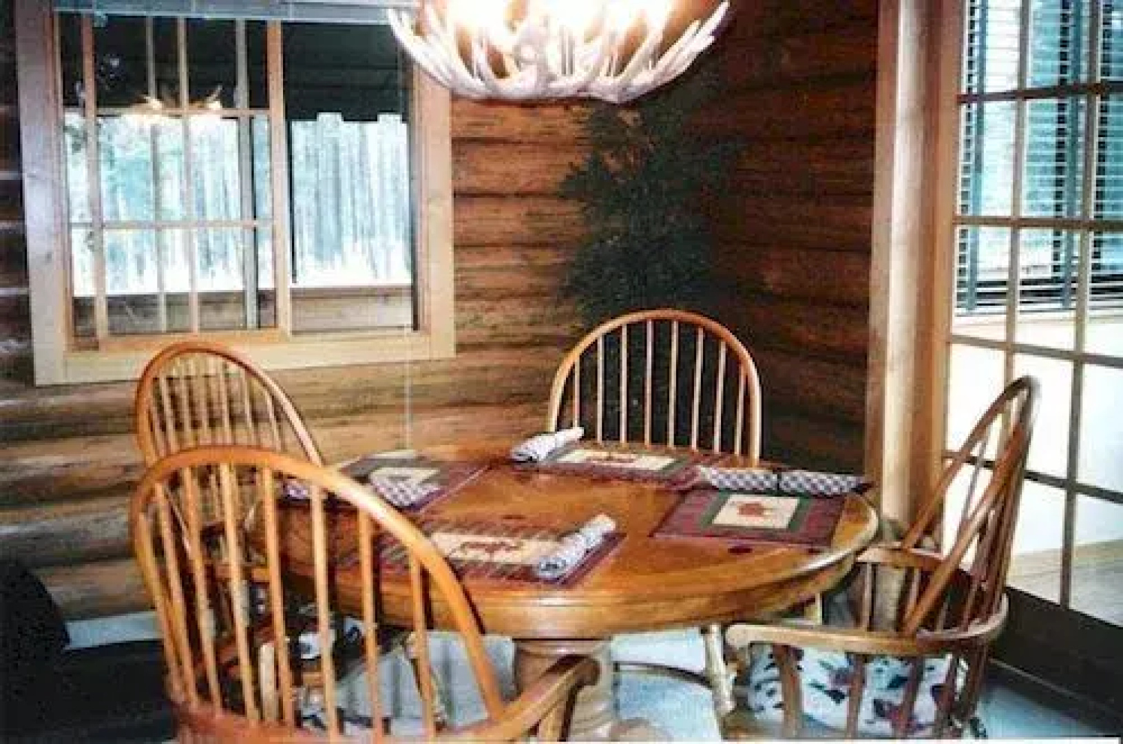 Silverwolf Log Chalet Resort