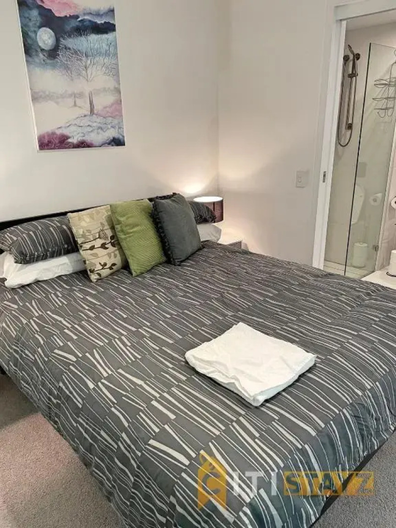 Splendid 2bd 1bth 1csp Apt - Superb CBD Location