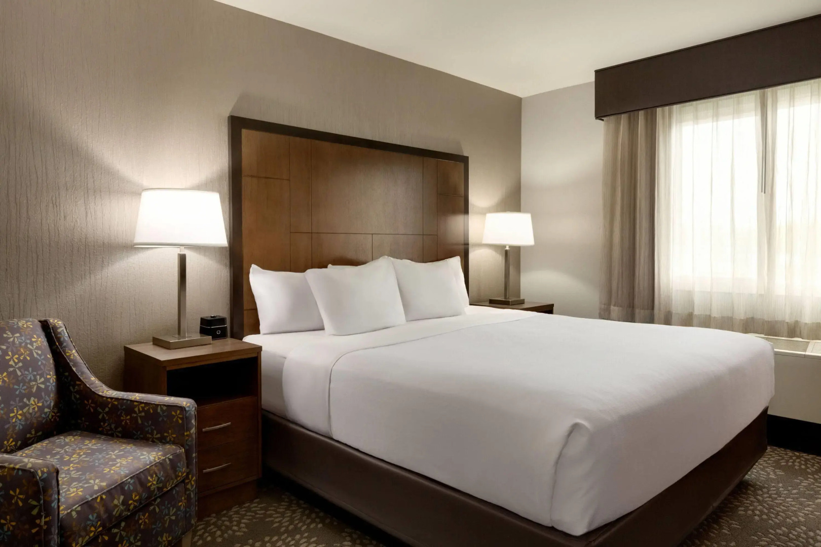 La Quinta Inn & Suites by Wyndham Fairbanks Airport