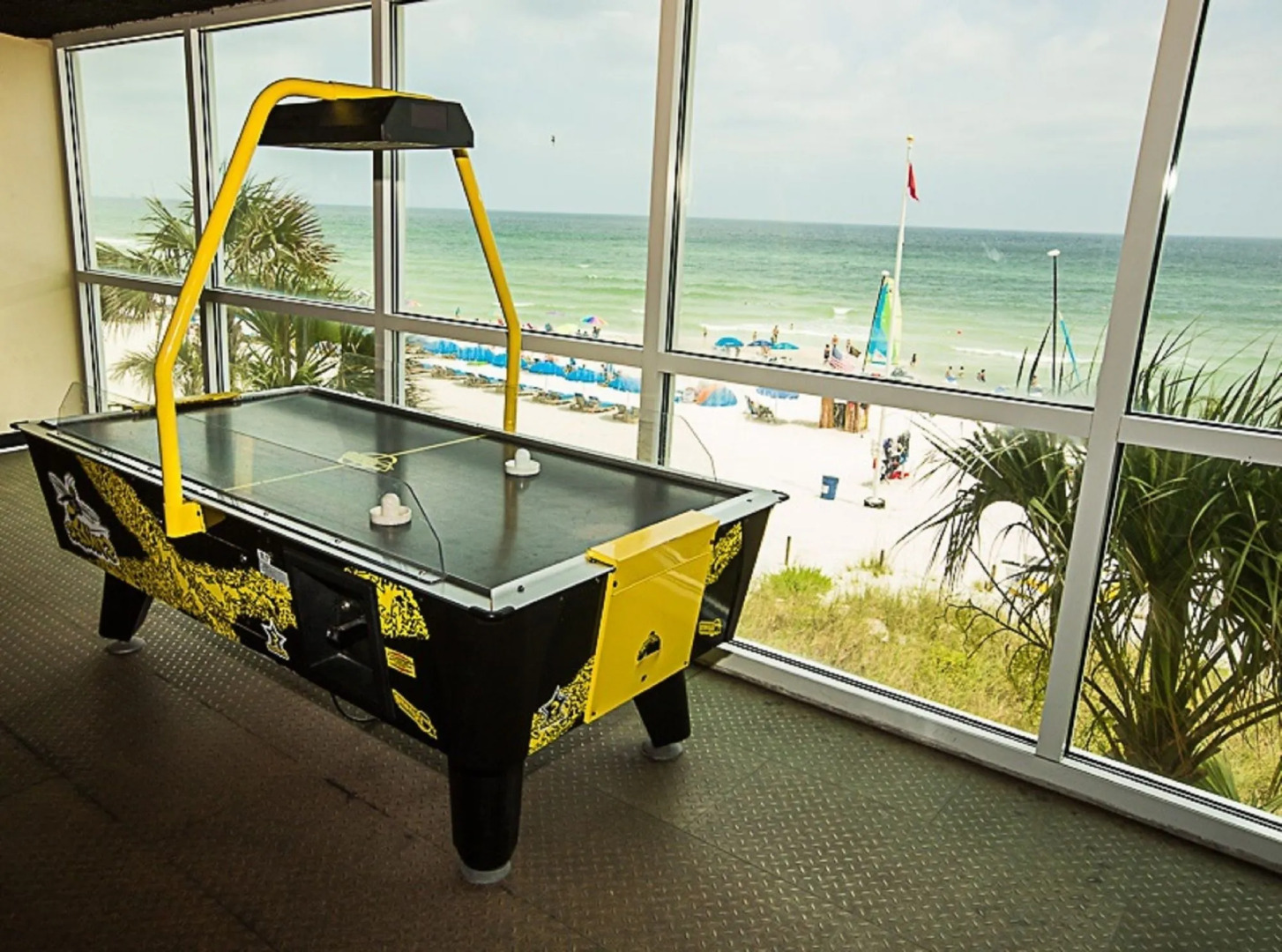 Splash Beach Resort by Panhandle Getaways