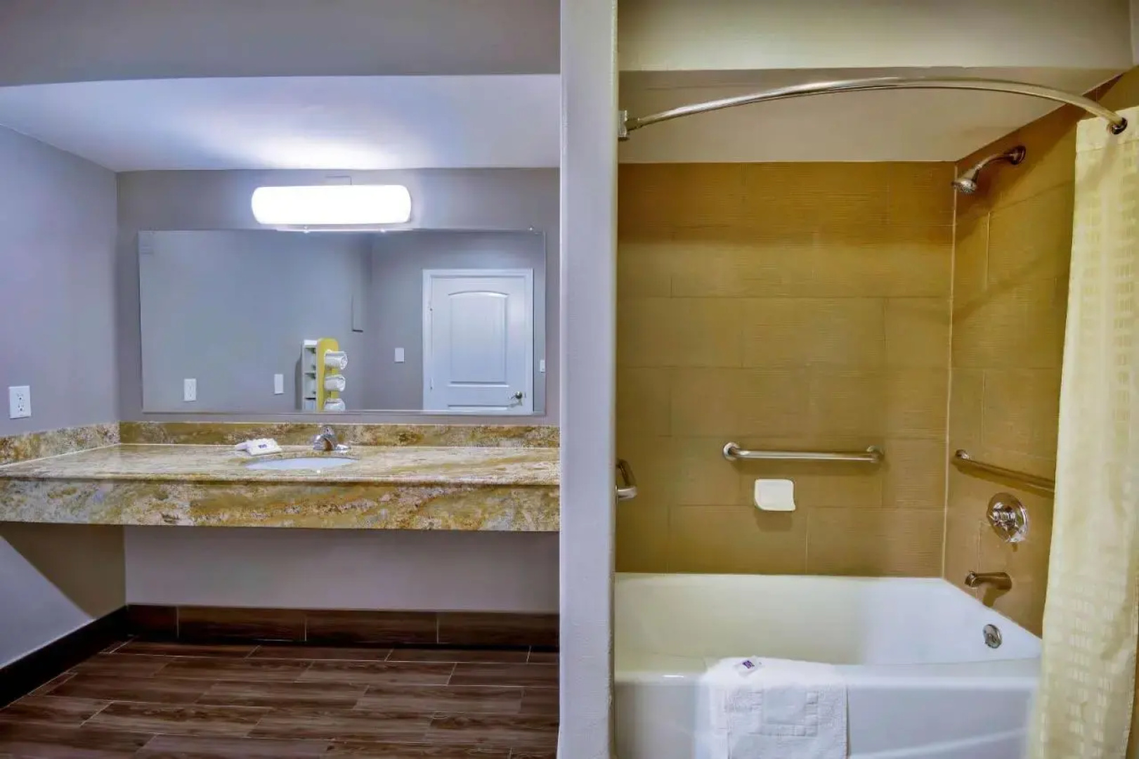 Bella Suites