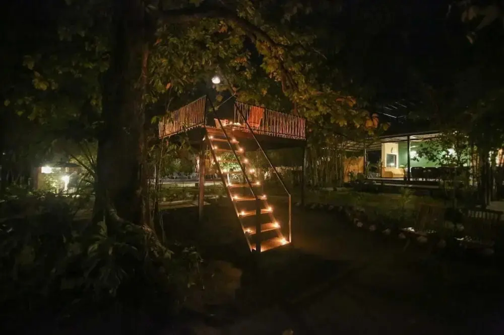 Wilderness camp Resort Pench