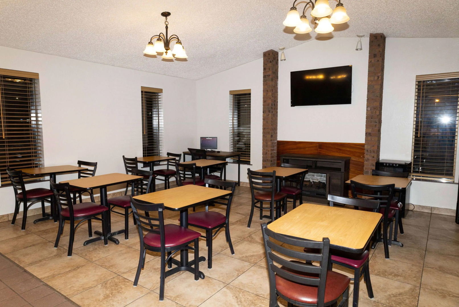 Super 8 by Wyndham Missoula/Brooks Street