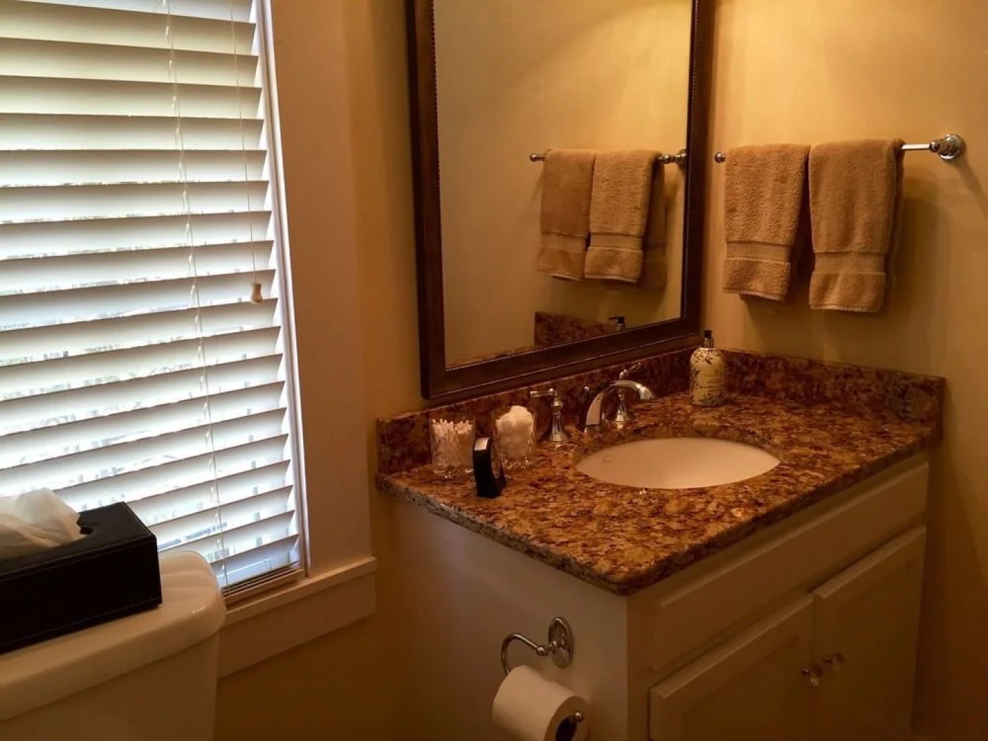 Hamilton Guest House