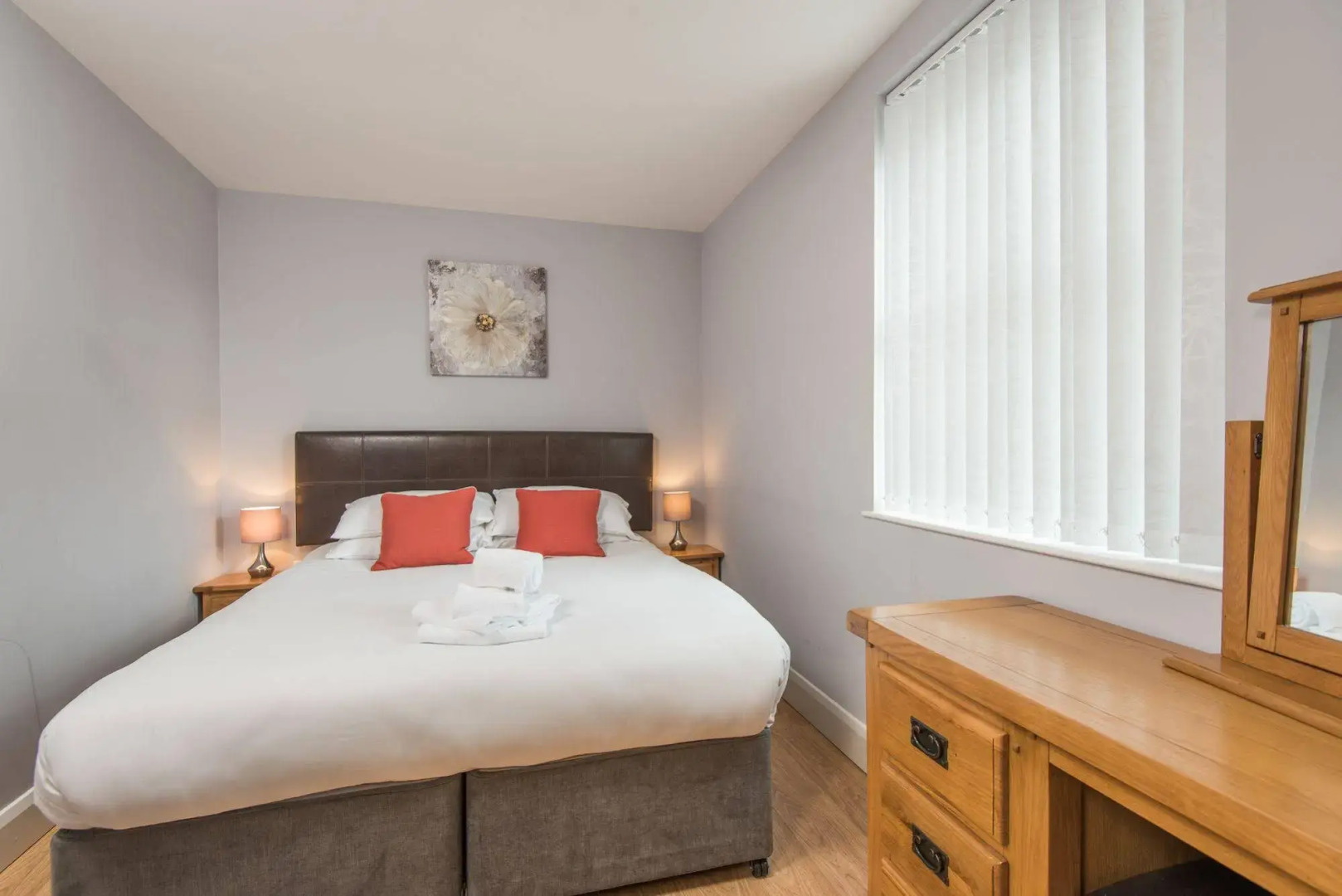 Giant Serviced Apartments