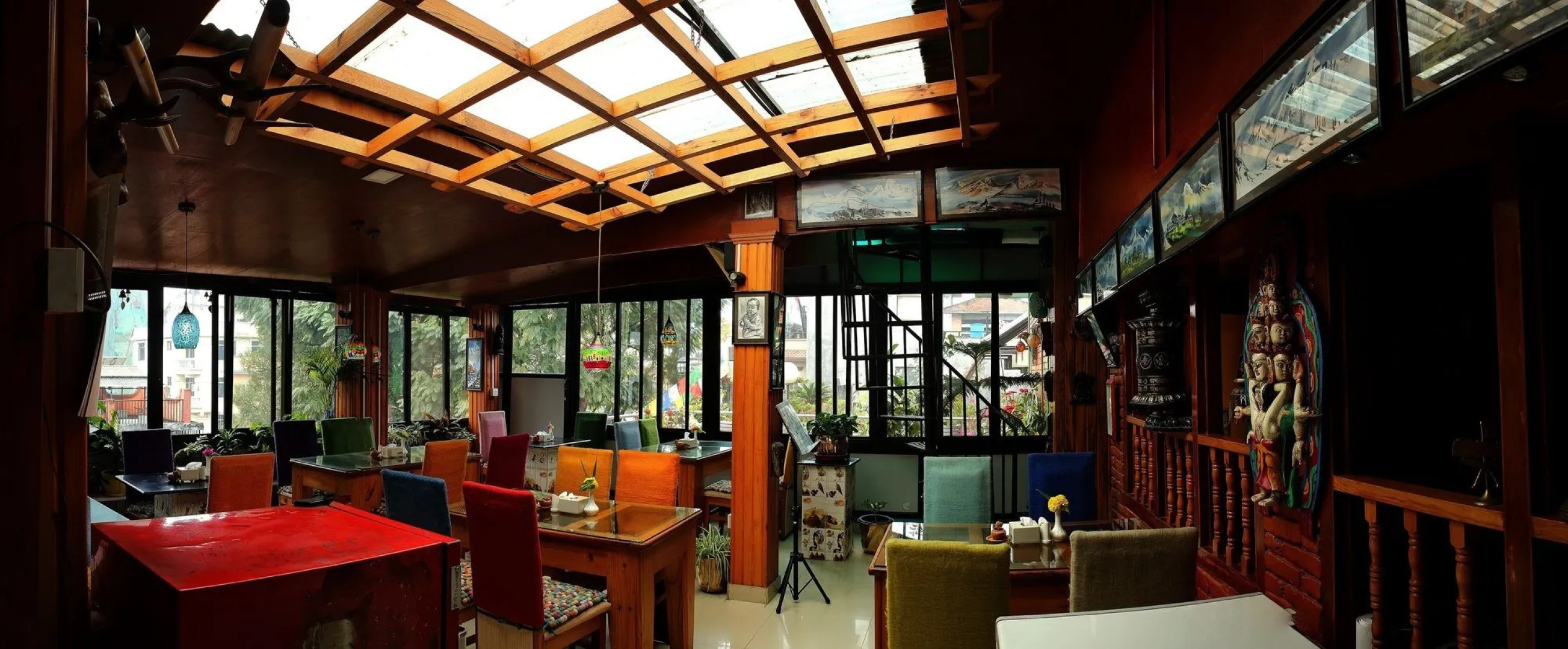 Shangri-la Boutique Hotel