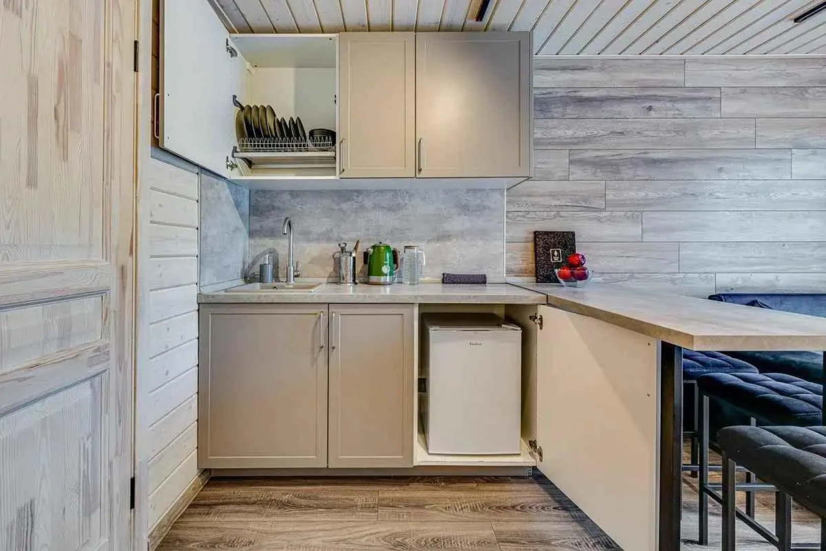 Forest Lake (Форест Лэйк)