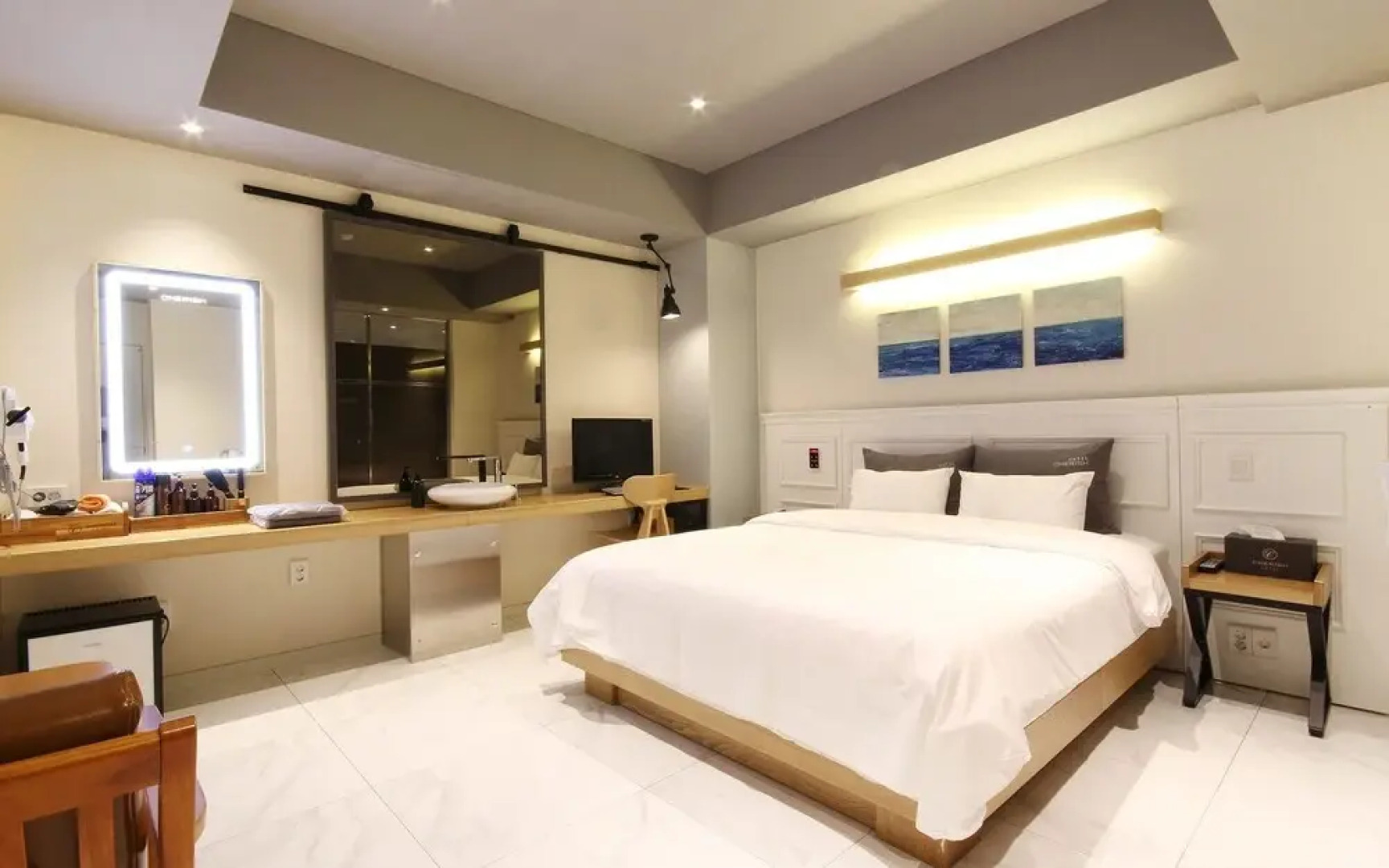 Daegu Cherish Hotel