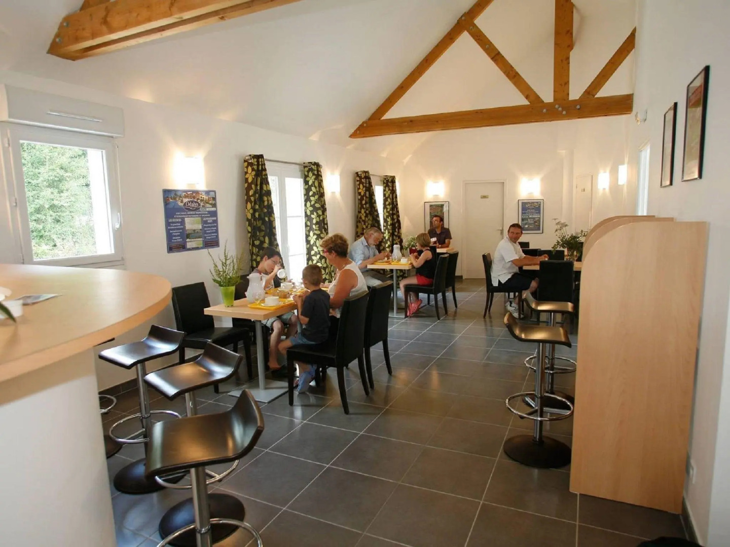 Semi-detached holiday home in beautiful historic Brittany