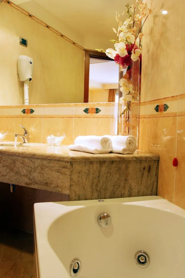 Luna Hotel Motel Lago Maggiore Arona