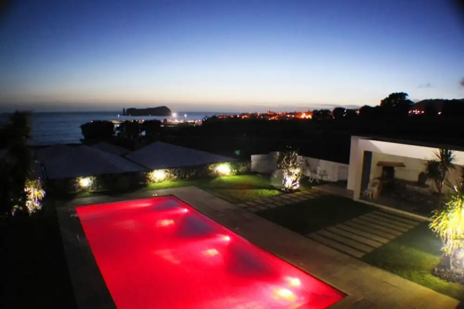 Villa With 5 Bedrooms in Vila Franca do Campo, With Wonderful sea View, Private Pool, Enclosed Garden