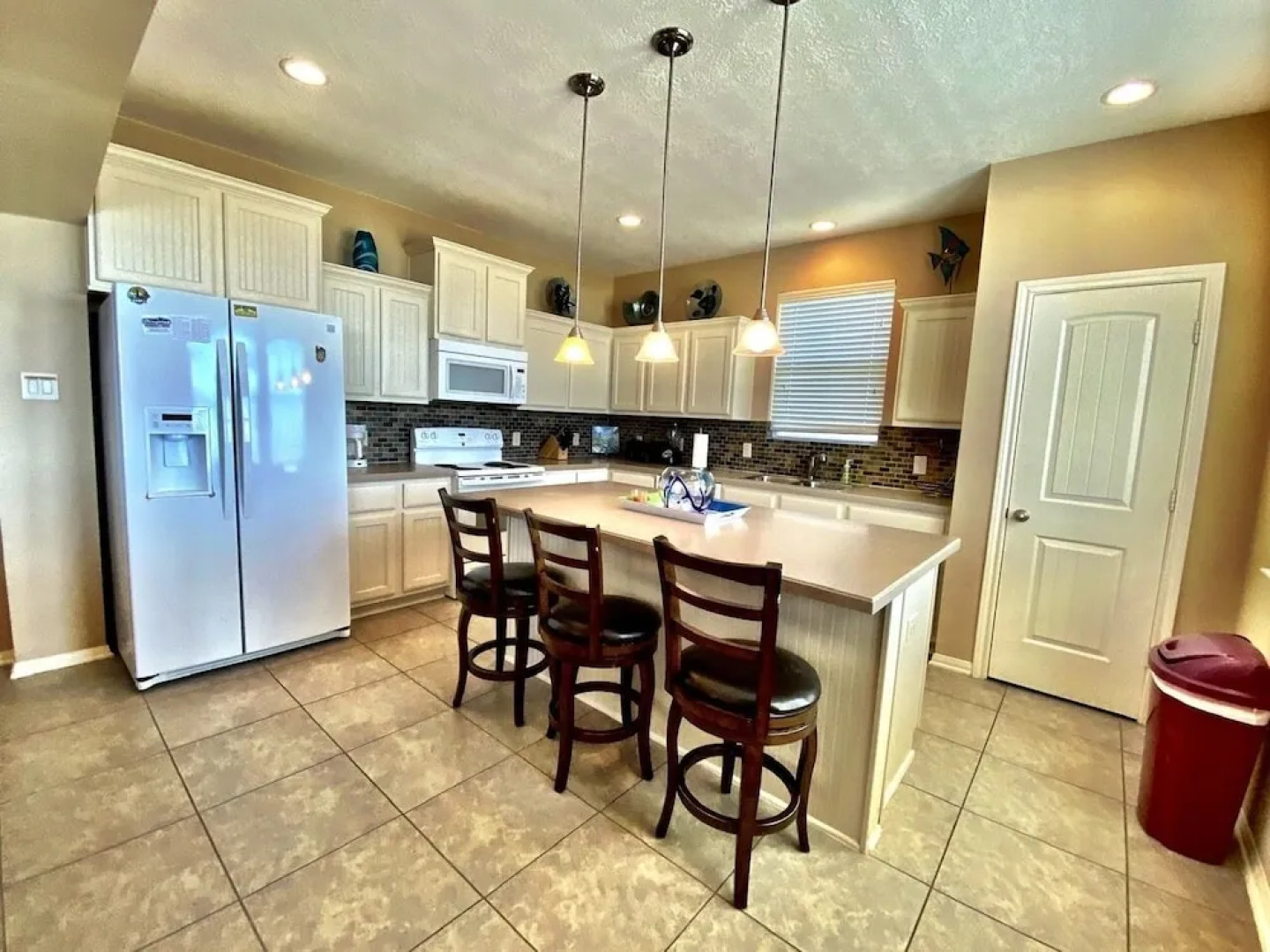 Janie's by RedAwning