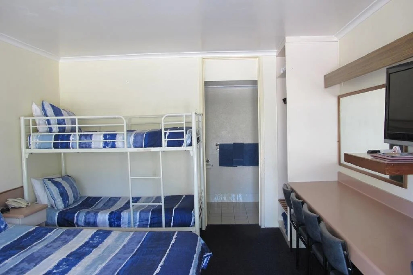 Y Motels Gympie