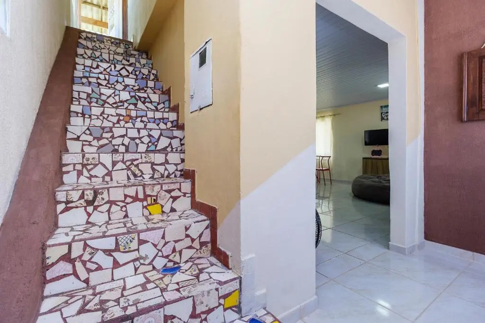 Sobrado da Vila, 1km Centro, ideal Trabalho e Passeio