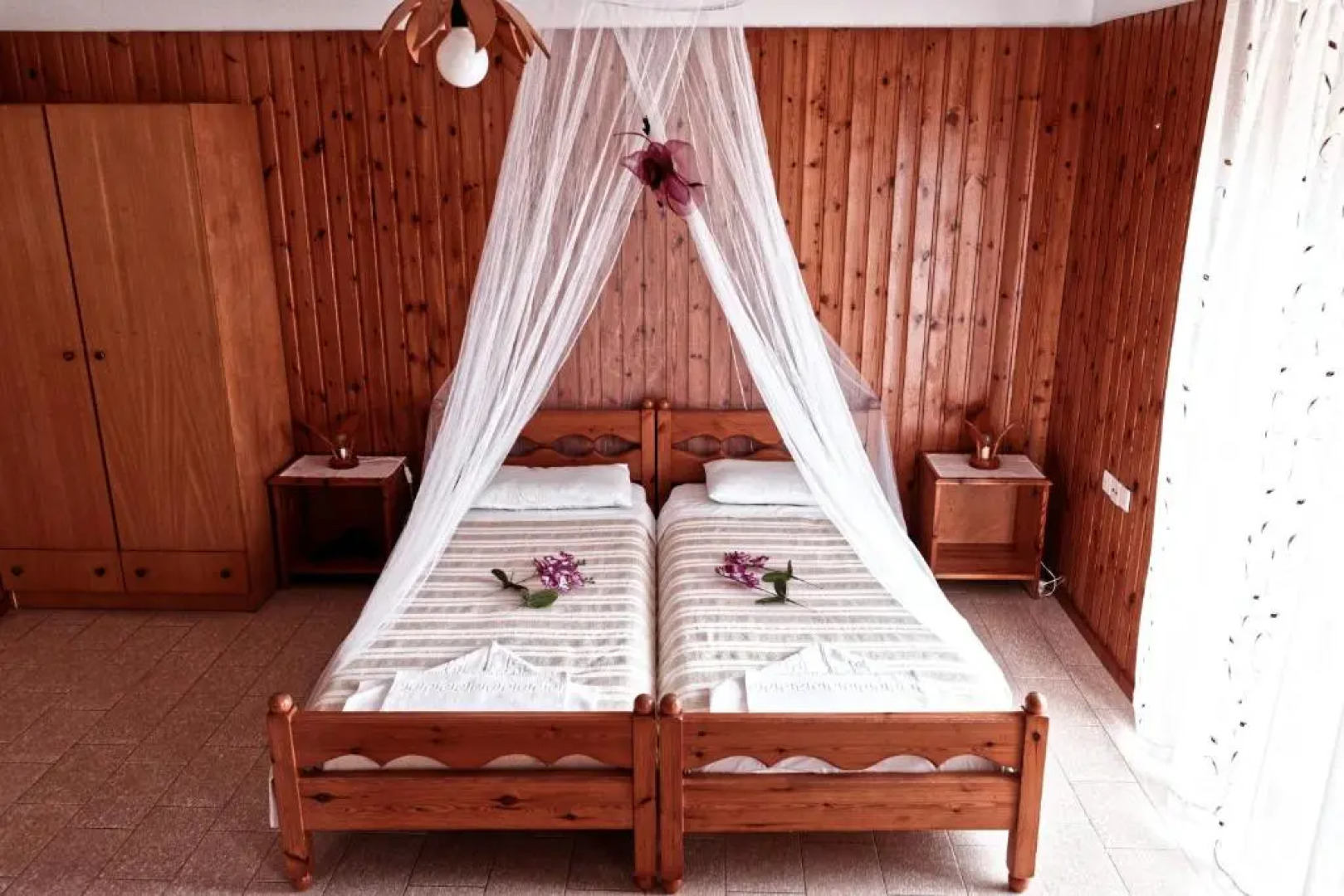 Emilia Studios And Apartments