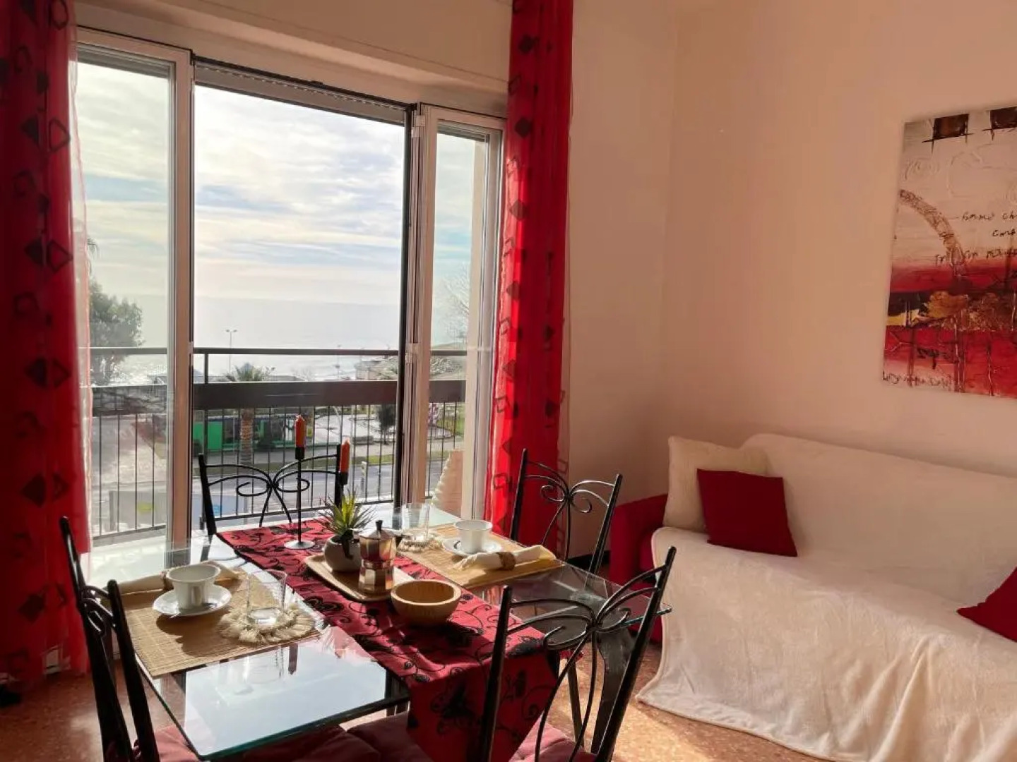 Piazza Doria 3 e 4 Locali Di fronte al Mare