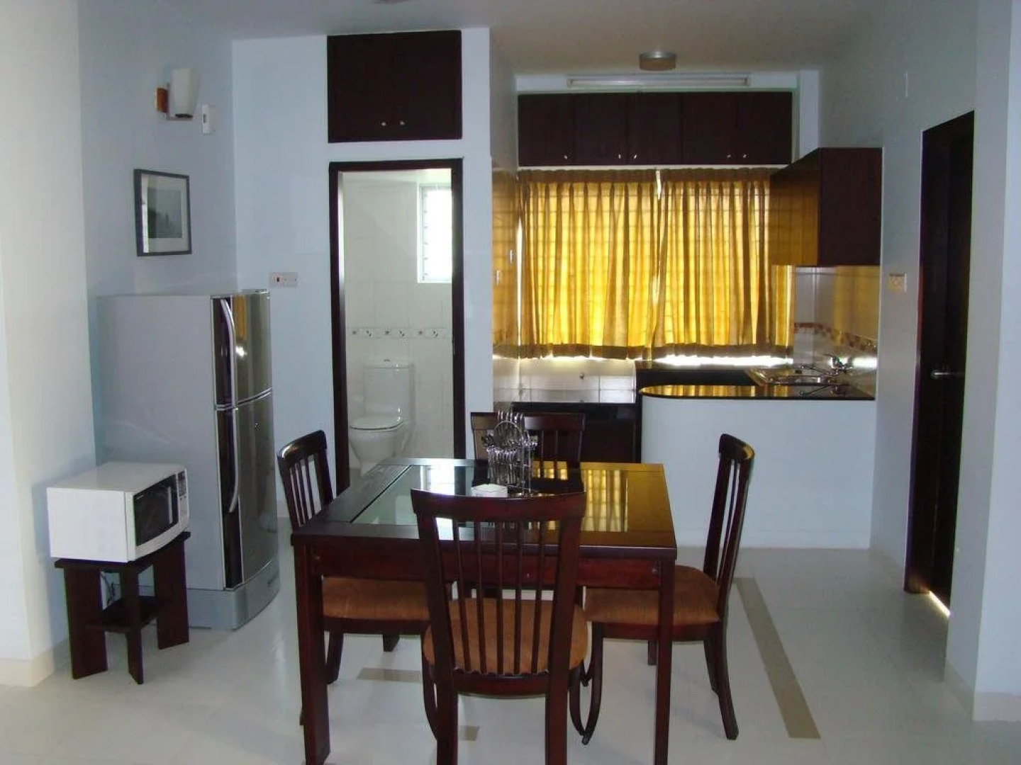 Allegro Holiday Suites