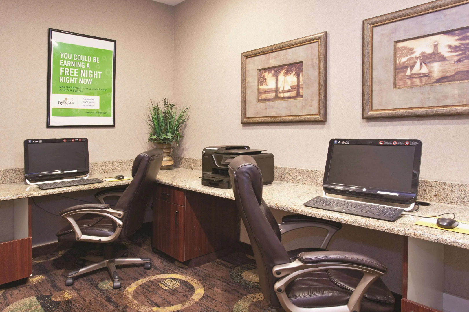 La Quinta Inn & Suites by Wyndham Albuquerque Midtown