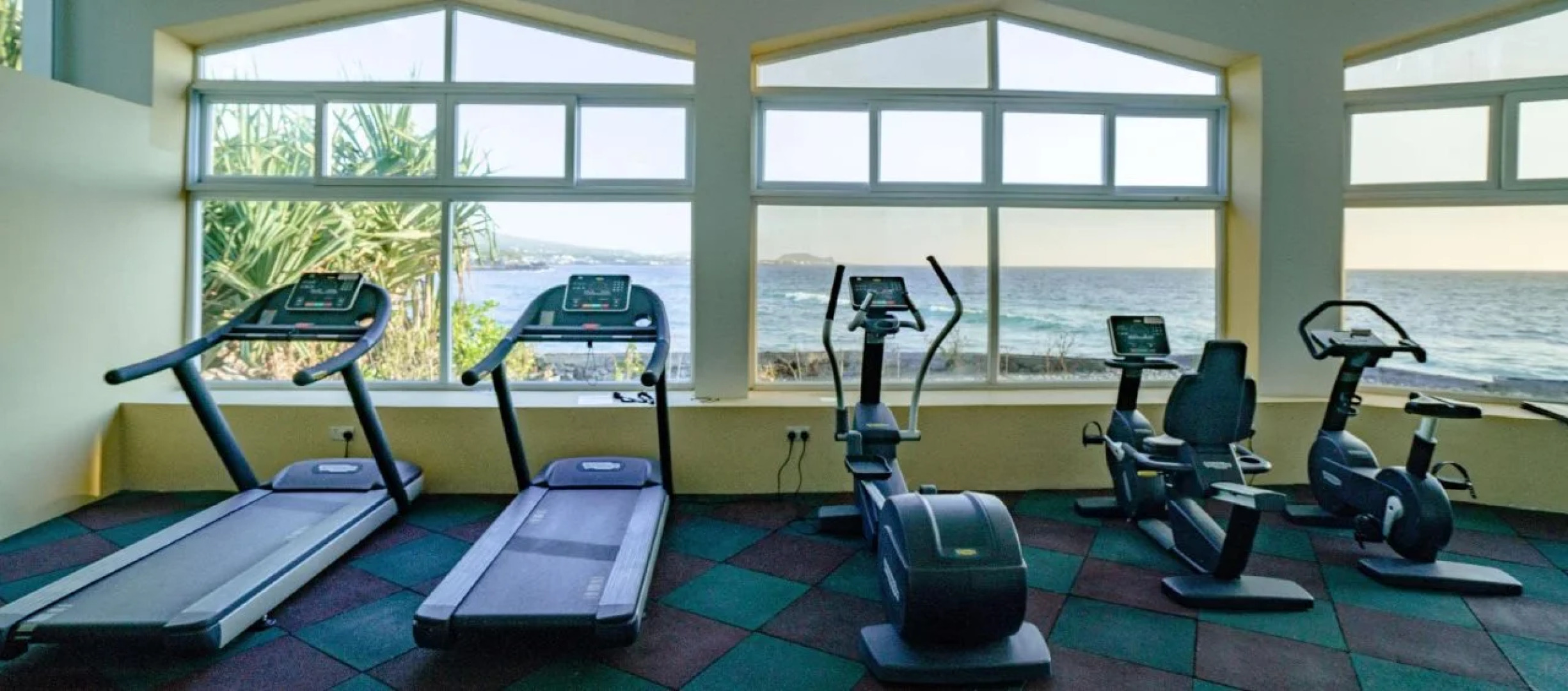 Itsandra Beach Hotel & Resort