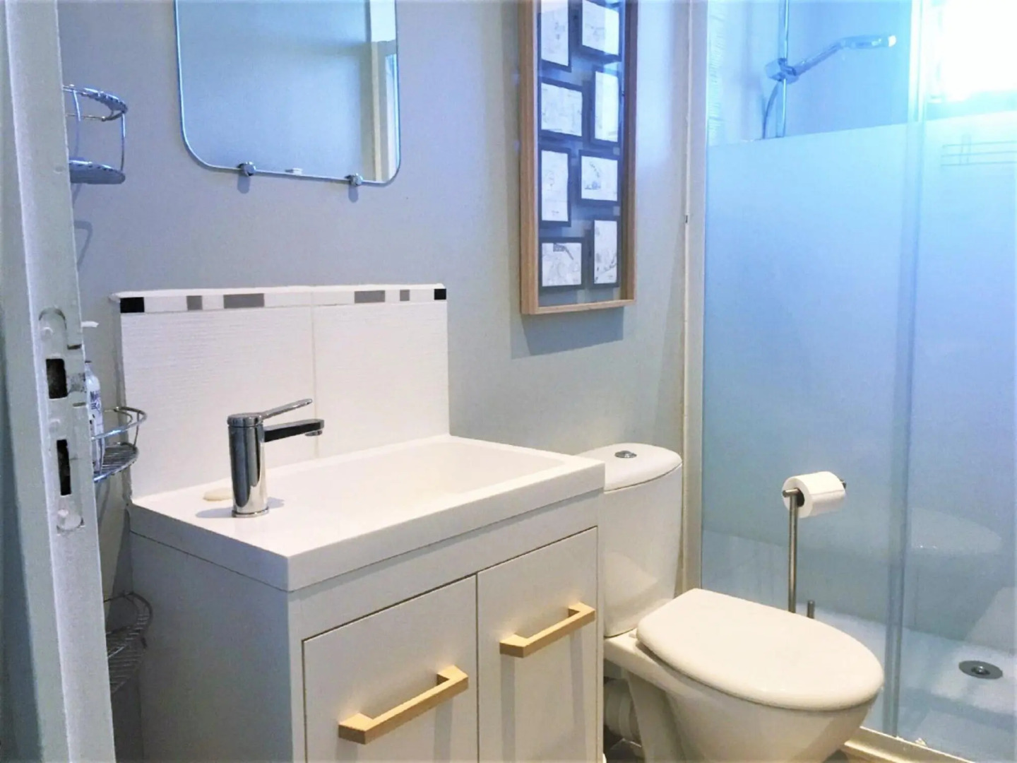 Nestling in a beautiful setting on the edge of the Forest of Tronçais