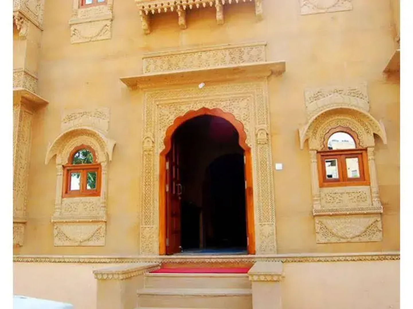 Vista Rooms at Hanuman Mandir