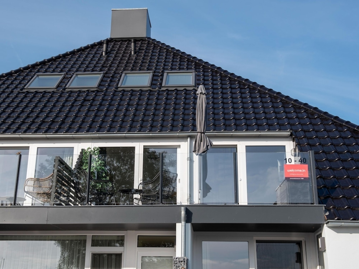 Bright Apartment Within Walking Distance of the Sneekermeer