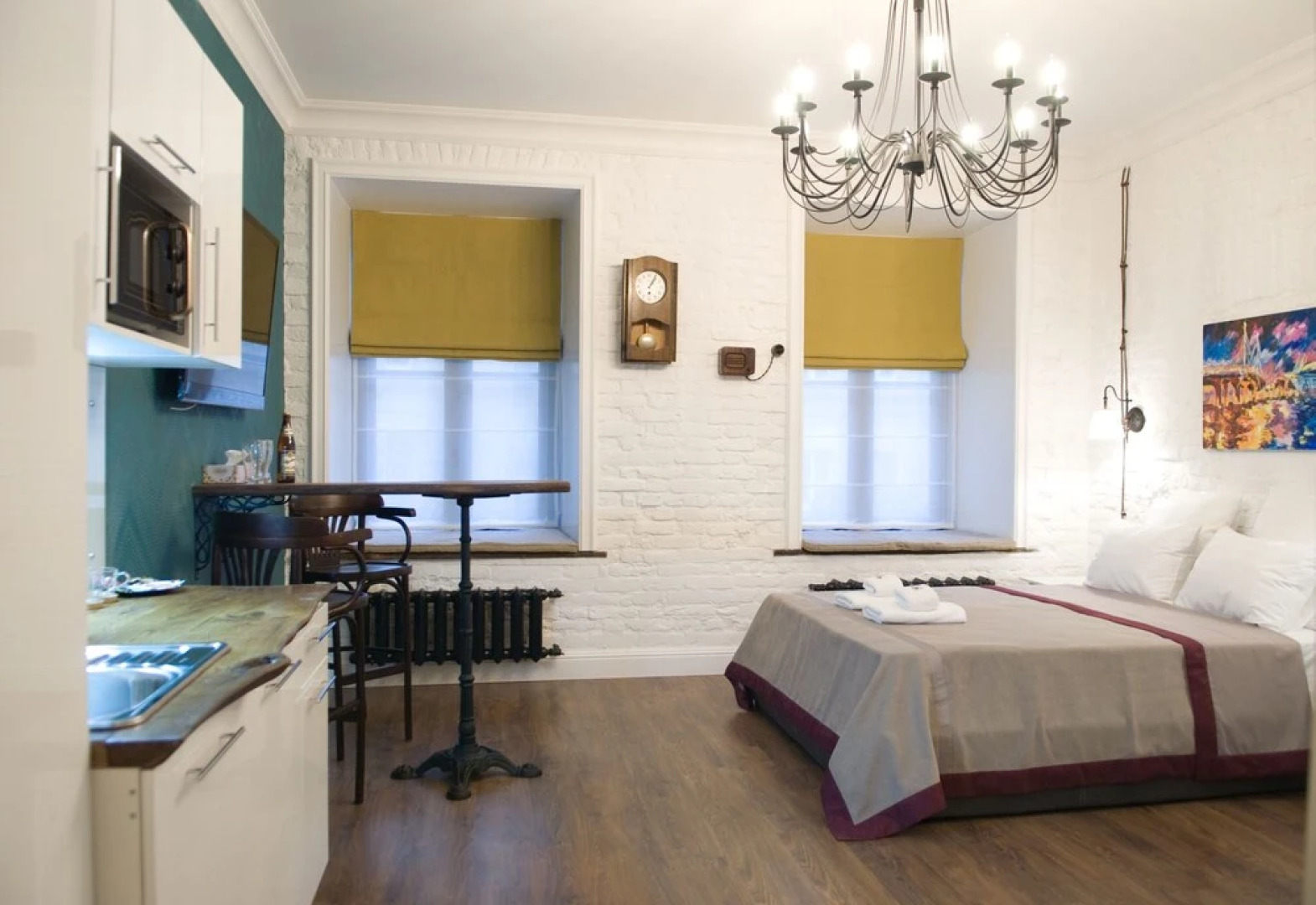 Апарт-отель «Эмигранты», наб. реки Фонтанки